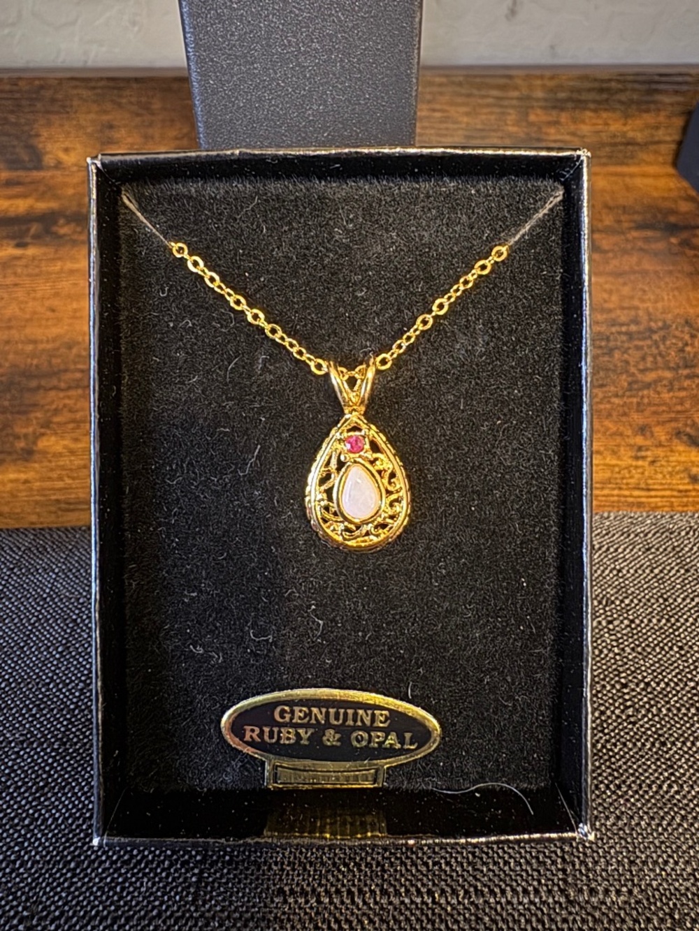 NWT Van Doran Opal and Ruby Pendant Necklace
